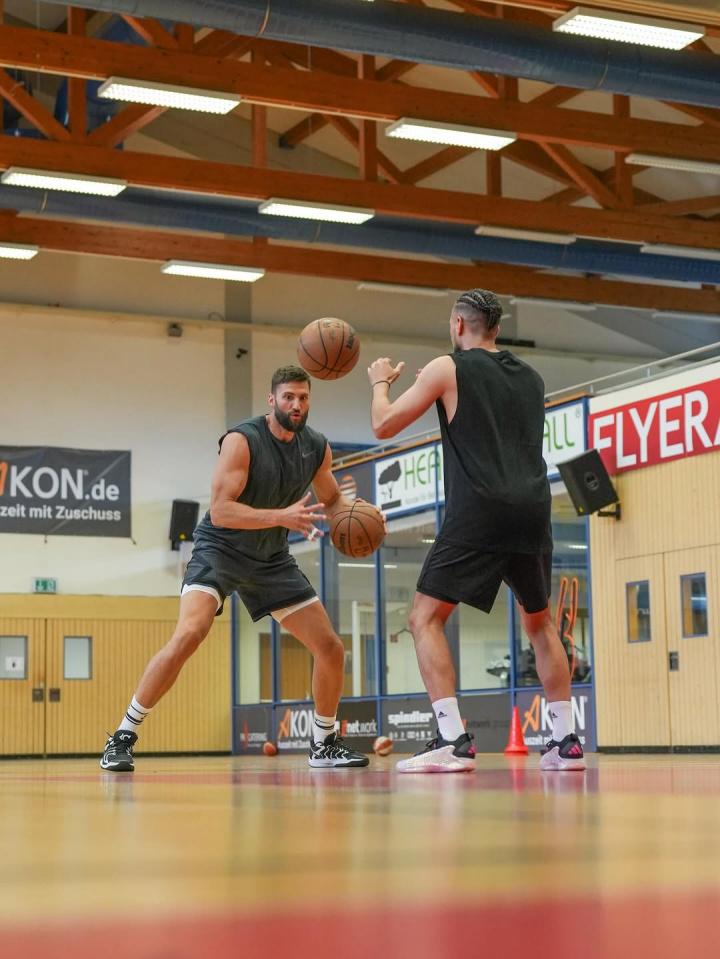 常出色, 克莱伯在晒