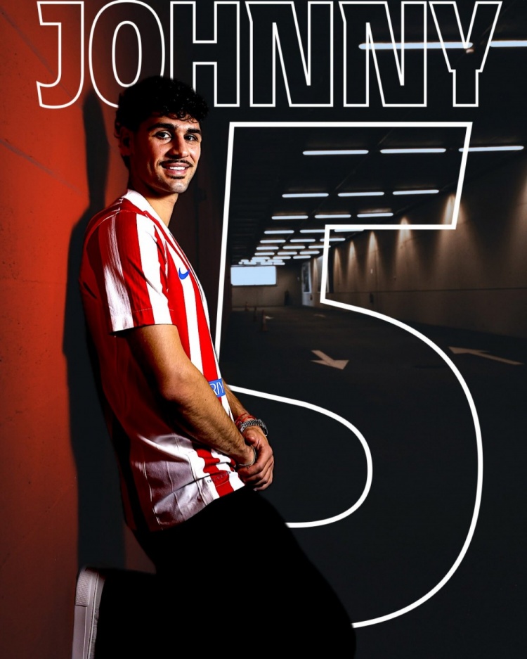 中场新援卡, 周二训练中, 复性训练