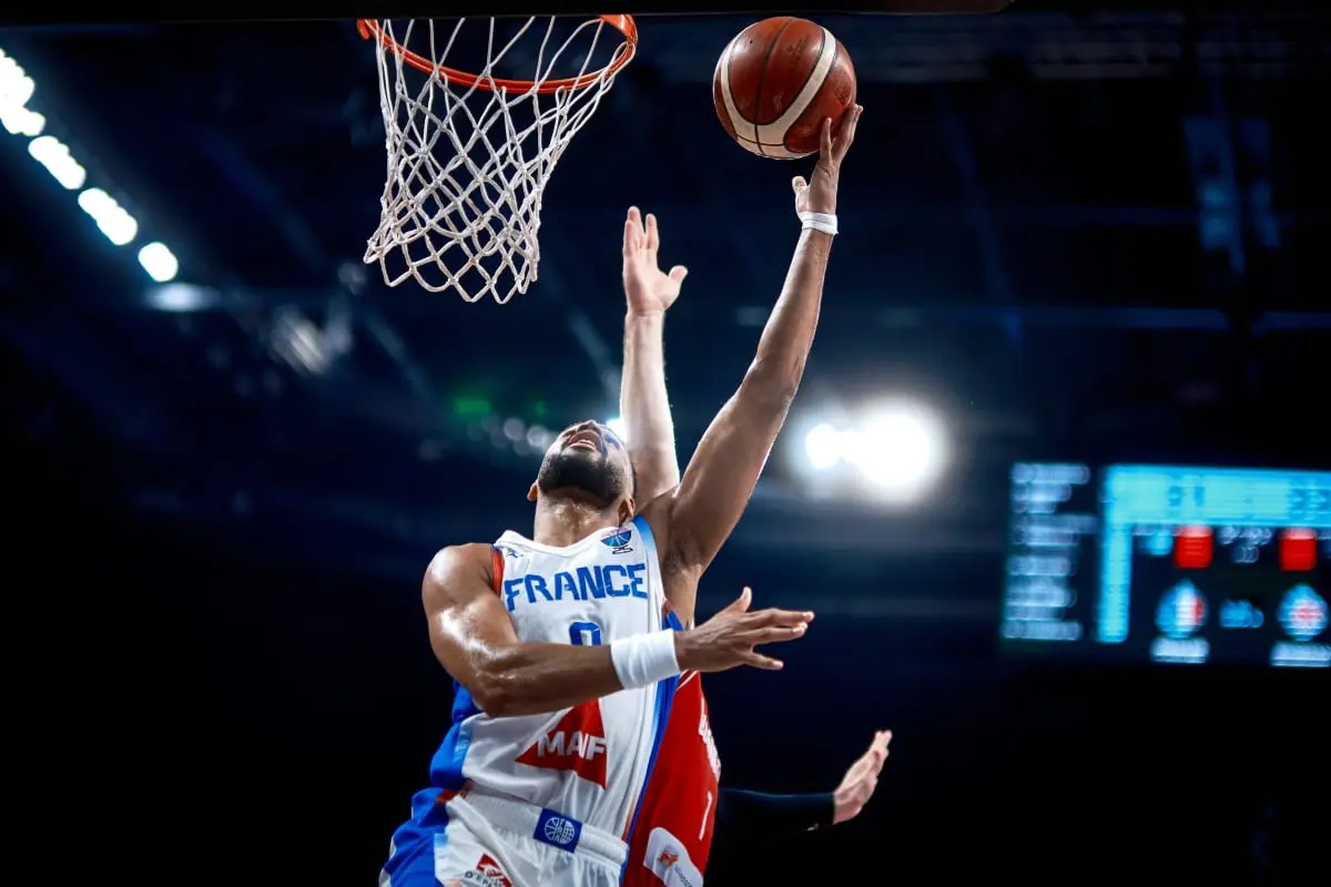 然而前太阳, 几场比赛中, 没有做到这 然而前太阳, 几场比赛中, 没有做到这