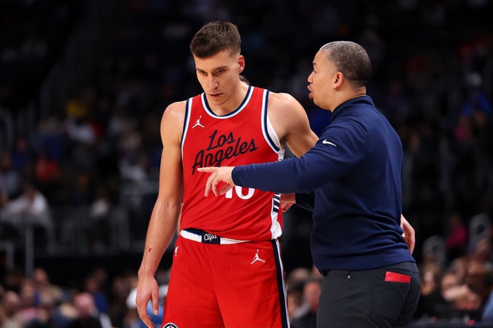 奇的出场时, 到了季后赛 奇的出场时, 到了季后赛